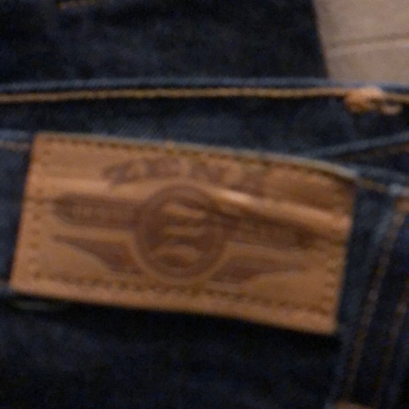 Jeans - Picture 3 of 3